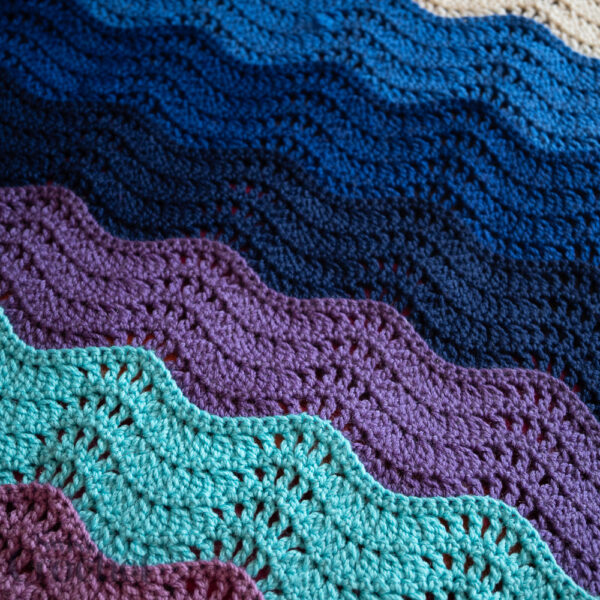 Layered Waves Blanket - Yarn Kit - Image 8