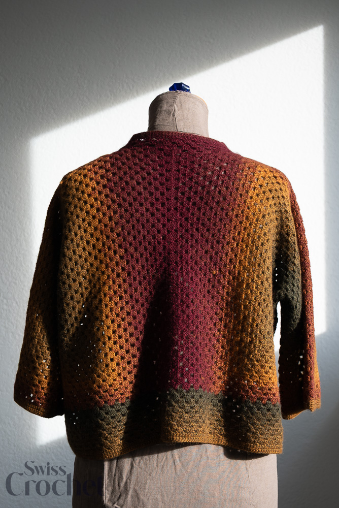 Cardigan HexaGranny con Poema – Kit filato - immagine 3