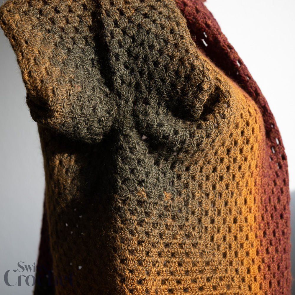 Cardigan HexaGranny con Poema – Kit filato - immagine 7