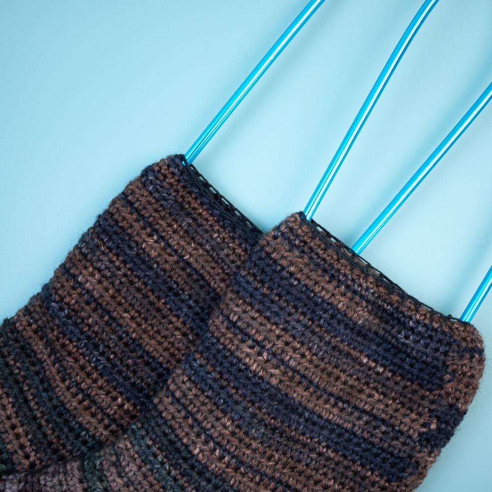 Soojus with Paint Sock 6ply - Yarn Kit - Image 5