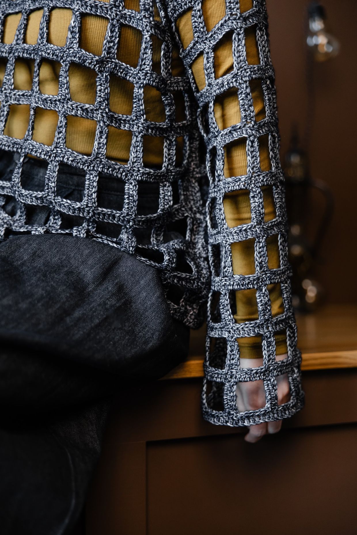 Linda Skuja - Tīkls Sweater – Image 2