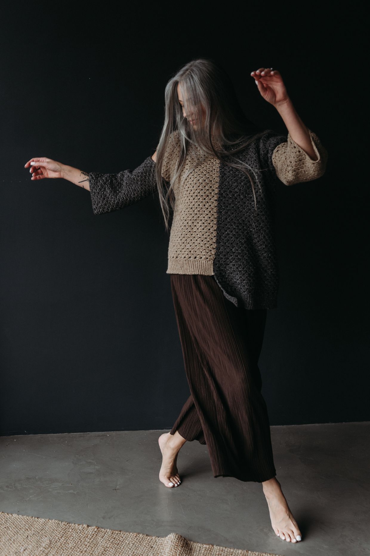 Linda Skuja - Diptych Sweater - Image 3