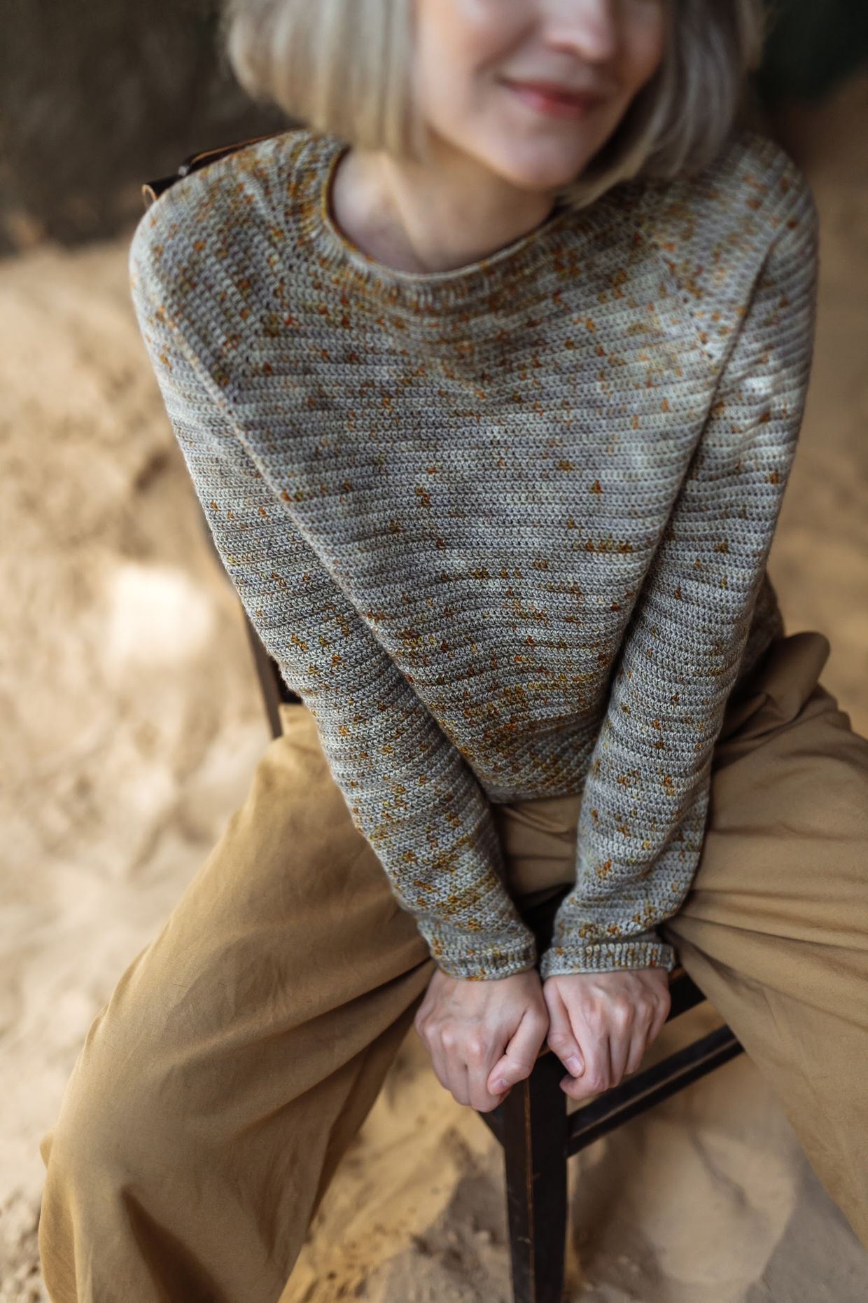 Linda Skuja - The Perfect Raglan – Image 2