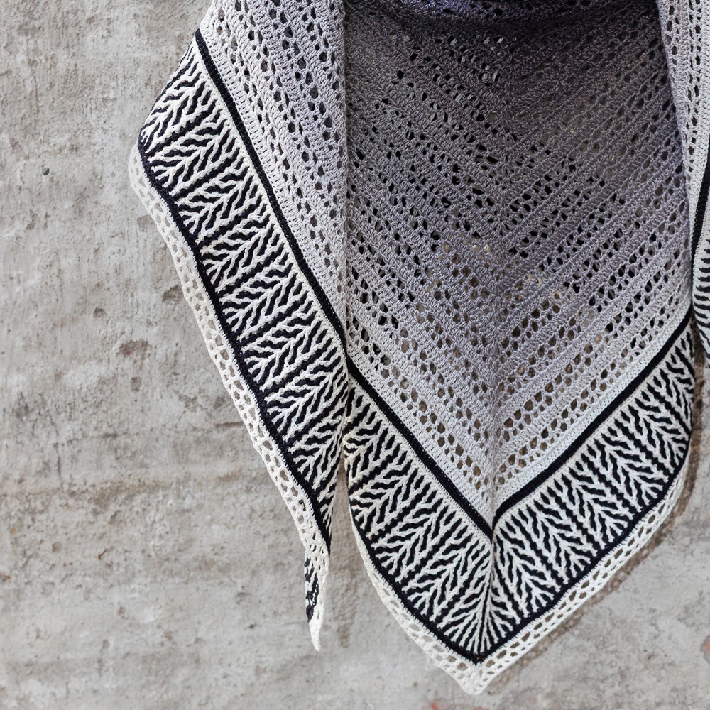 Amelie Shawl - Yarn Kit
