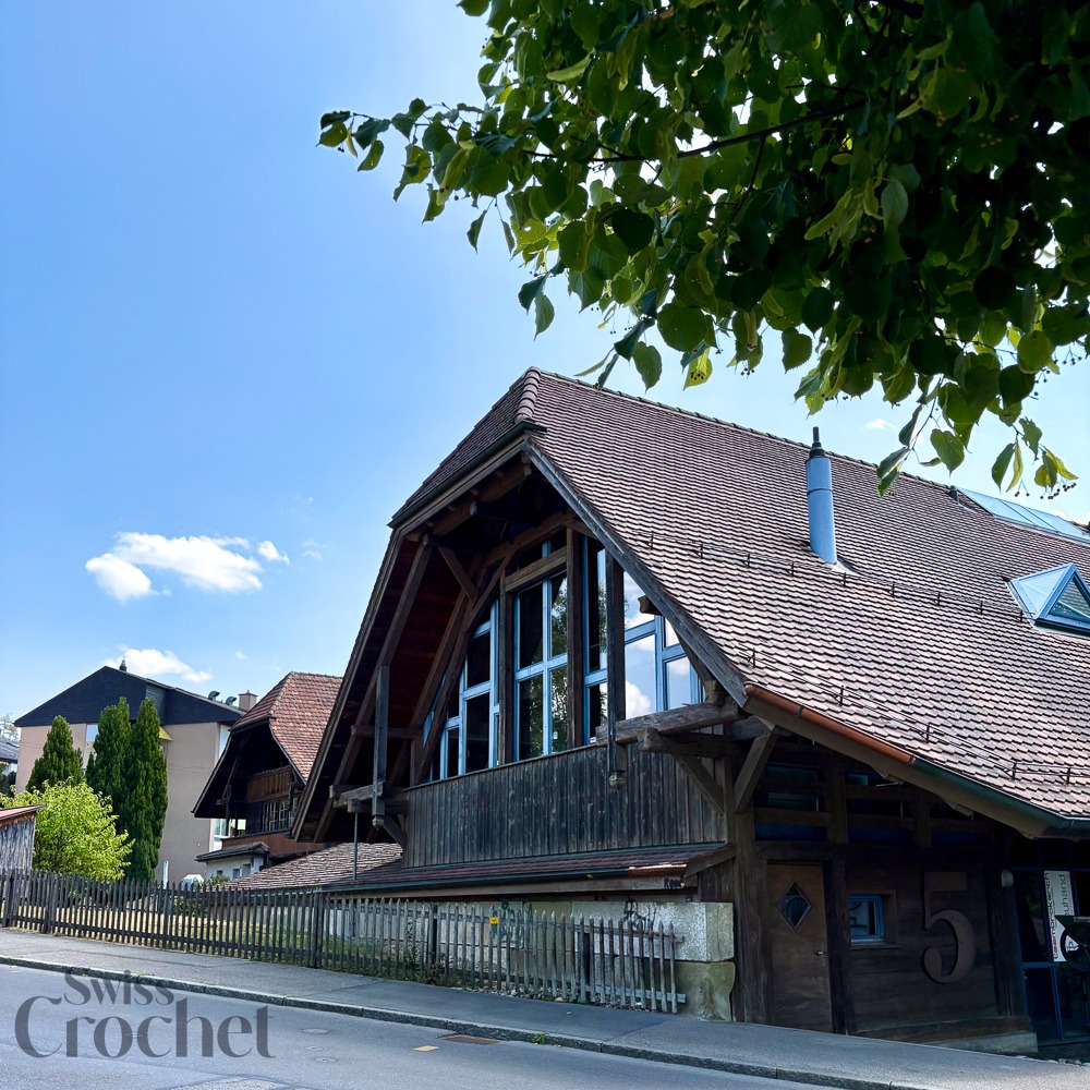 Swiss-Crochet-Office-B5-1