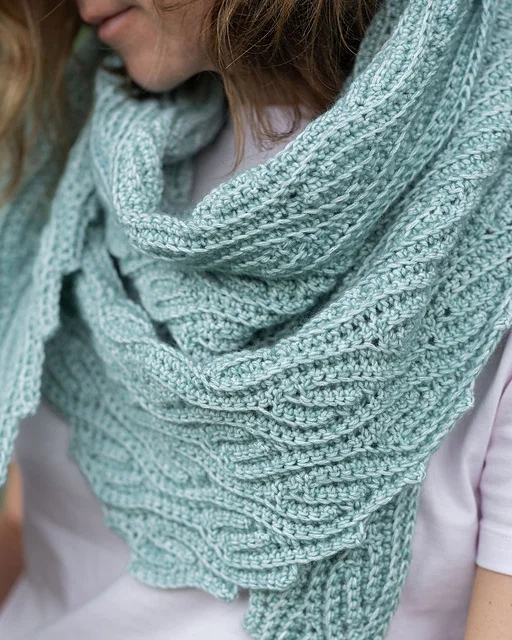 Lilla Björn - Curly Branches Shawlette – Bild 8